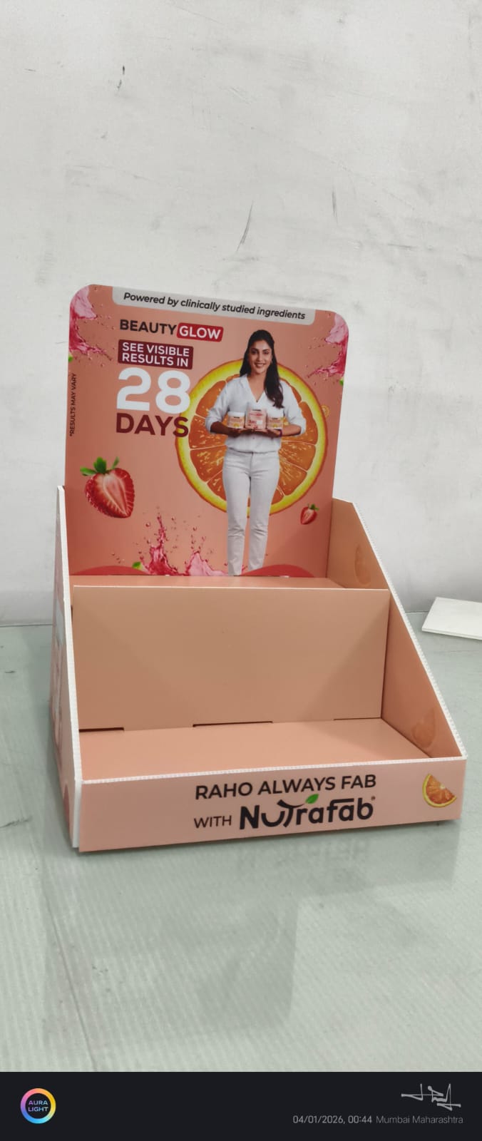 Sunpack display